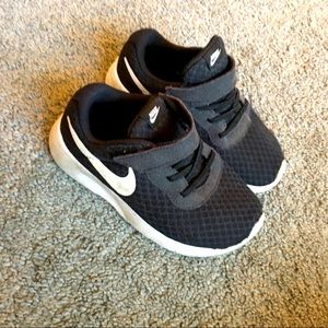 Nike toddler boy sneakers